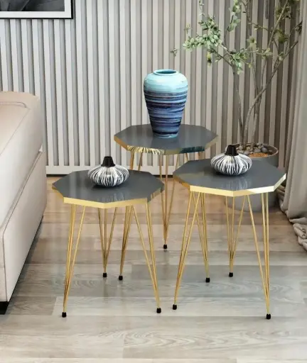 3 tables décoratives